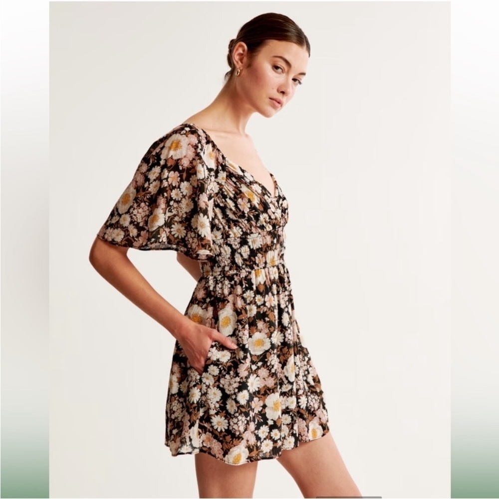 ABERCROMBIE & Fitch Angel Sleeve Smocked Waist Mini Dress Floral Size S Tall - Picture 3 of 8